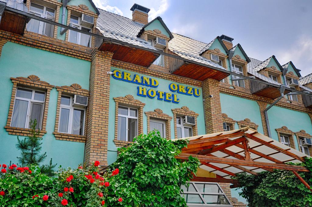 Grand Orzu Hotel Tachkent Extérieur photo