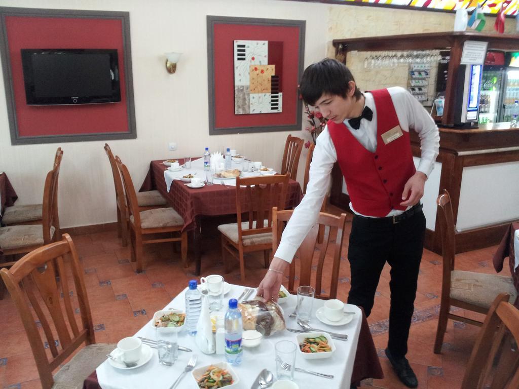 Grand Orzu Hotel Tachkent Extérieur photo