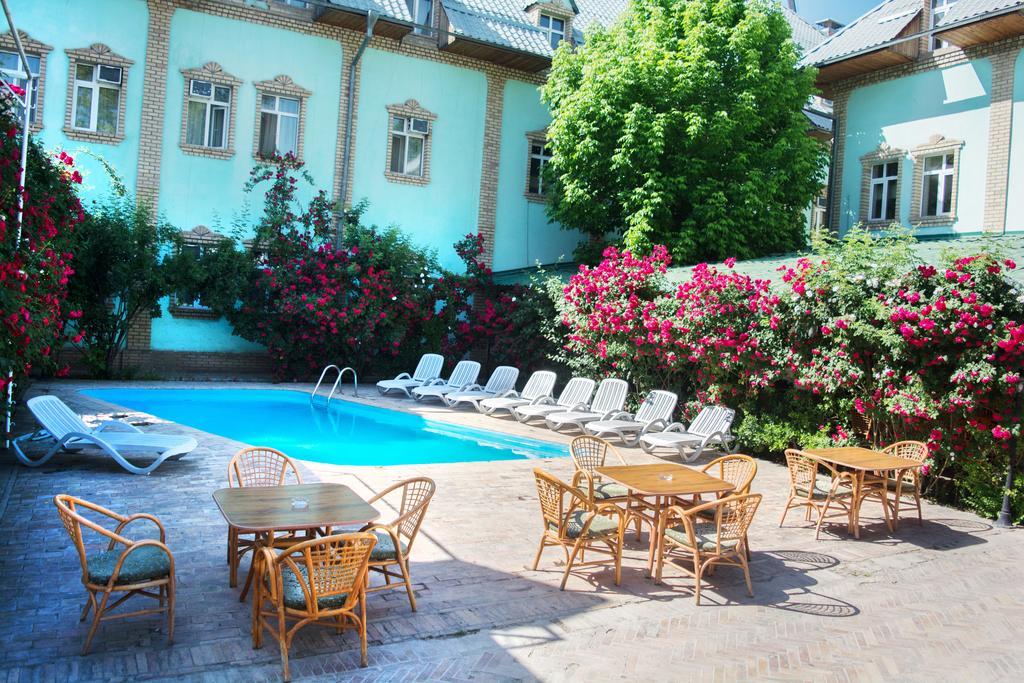 Grand Orzu Hotel Tachkent Extérieur photo