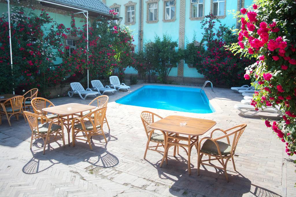 Grand Orzu Hotel Tachkent Extérieur photo