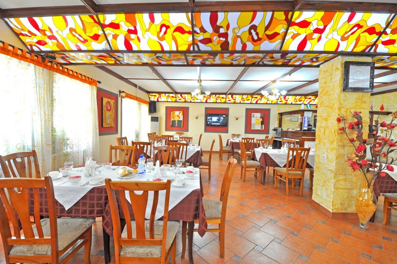 Grand Orzu Hotel Tachkent Extérieur photo